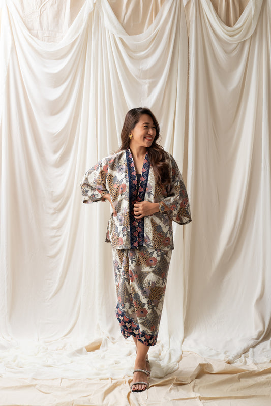 Ria Kimono