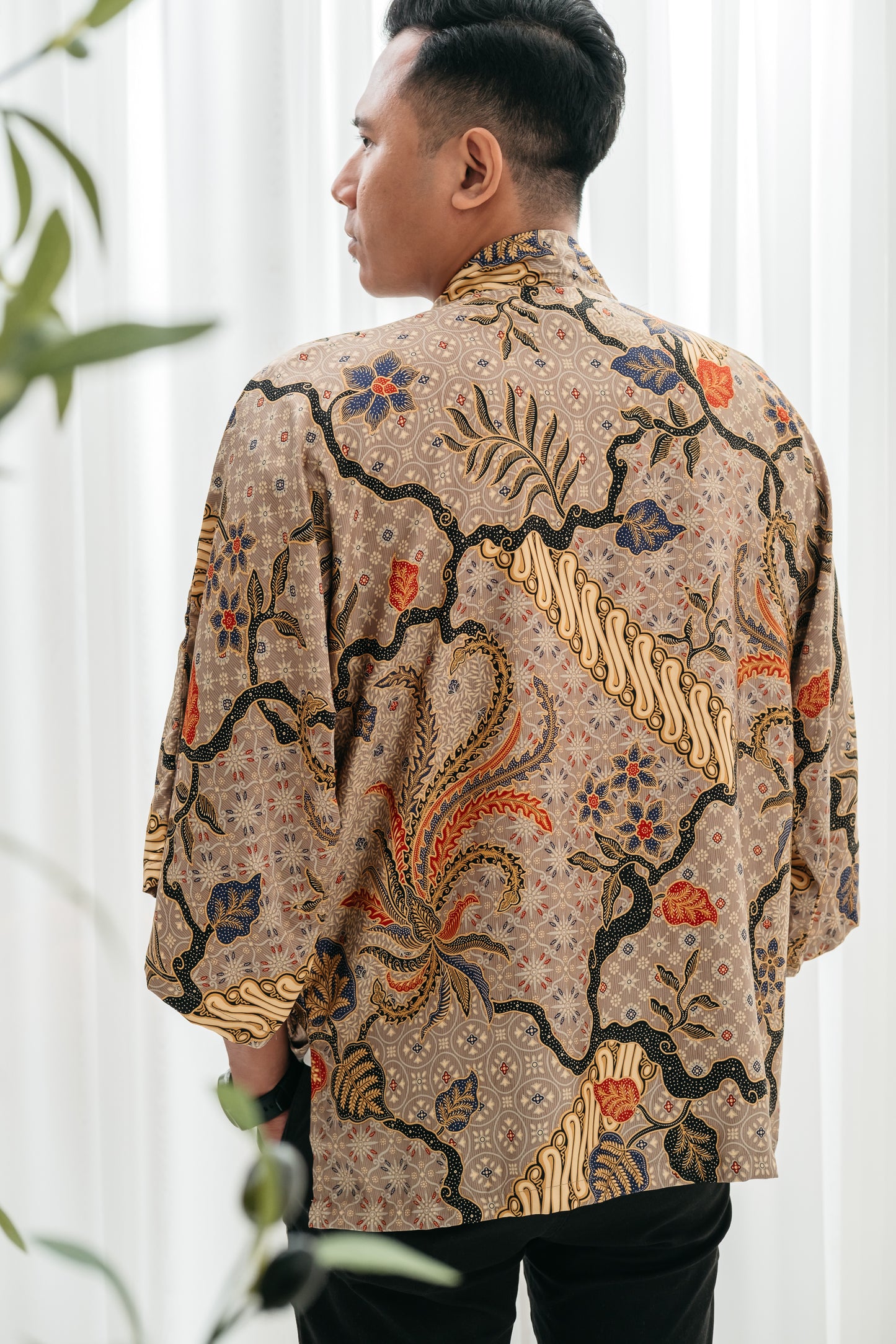 Golden Rays Kimono