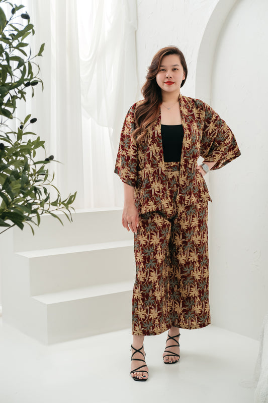 Garnet Glory Kimono